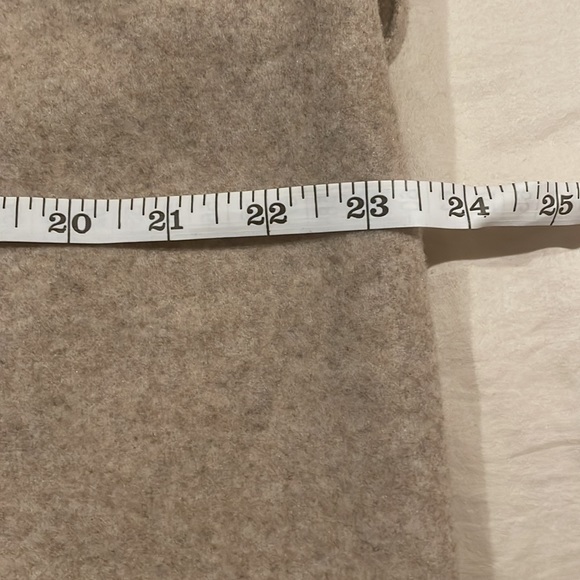 shacket - Picture 2 of 9